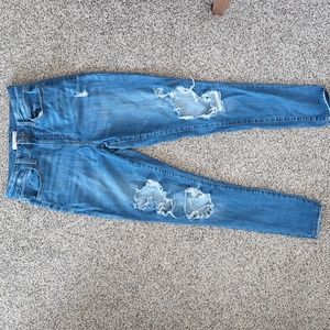 Juniors size 9 distressed jeans jeggings